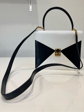 Vintage Bally Black White Leather Top Handle Shoulder Bag Made in Italy